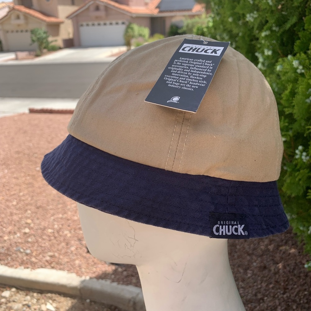 Chuck bucket hat one size tan color with navy blue color